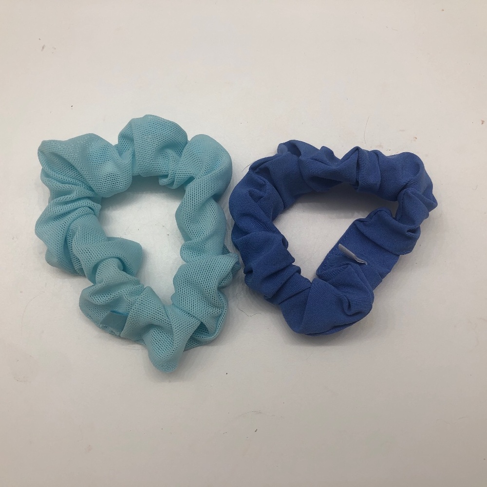 Lululemon Uplifting Hair Scrunchies